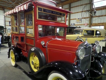 Antique Car Museum Put In Bay