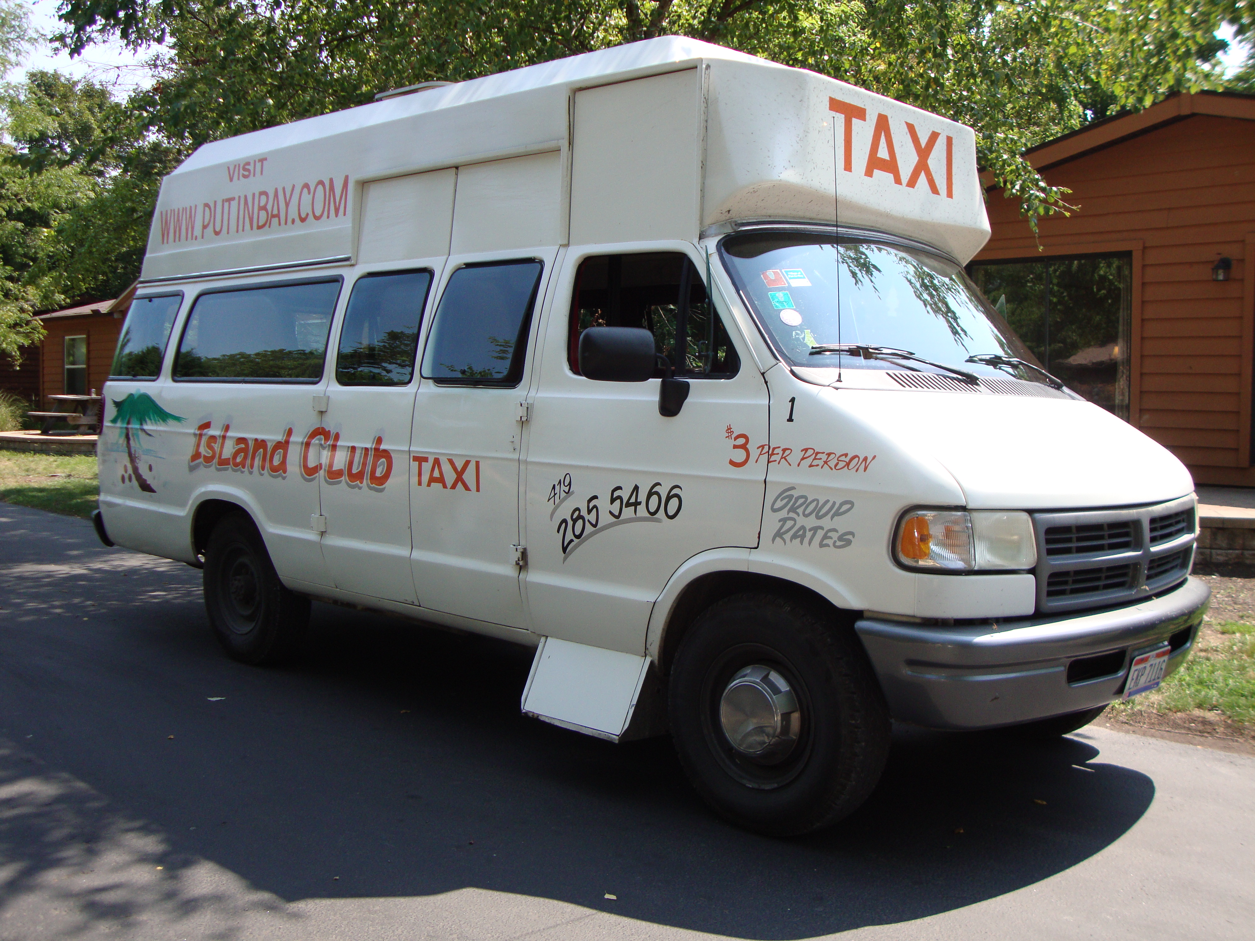 Island Club Taxi Service