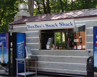 DanDee's Snack Shack